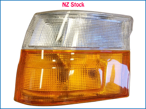 Suitable for Use With Toyota Hiace Corner Light Passenger Side 1989-2005