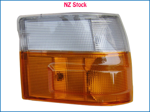 Suitable for Use With Toyota Hiace Corner Light RH 1989-2005